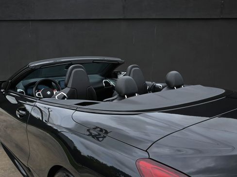 Used 2020 BMW M8 Convertible w/ M Carbon Exterior Package image 25