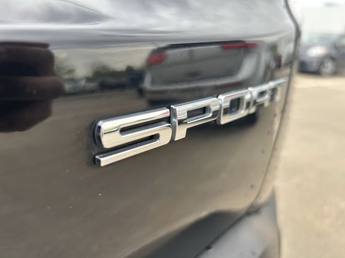 Used 2016 Jeep Renegade Sport w/ Power & Air Group AWD/4WD image 8