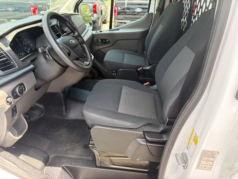 Certified 2025 Ford Transit 250 Low Roof w/ Exterior Upgrade Package RWD image 11