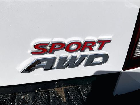 Used 2023 Honda Ridgeline Sport image 10