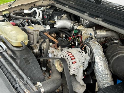 Used 2000 Ford F350 XLT image 36