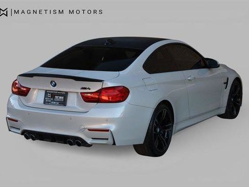 Used 2016 BMW M4 Coupe RWD image 9