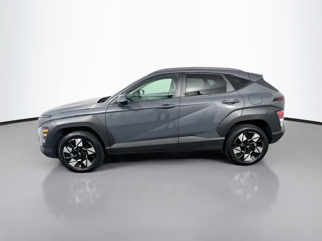 Certified 2025 Hyundai Kona SEL AWD/4WD image 4