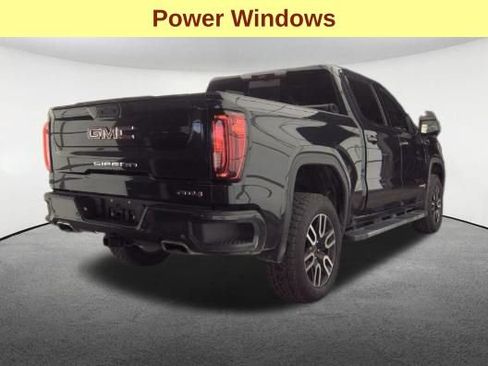 Used 2023 GMC Sierra 1500 AT4 w/ Technology Package AWD/4WD image 5