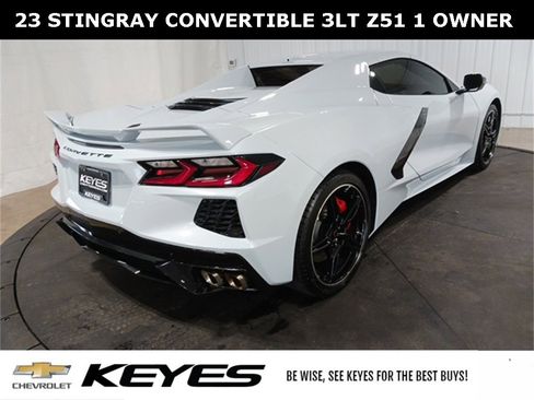 Used 2023 Chevrolet Corvette Stingray Premium Conv w/ Z51 Performance Package image 9