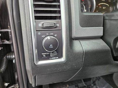 Used 2017 RAM 1500 Big Horn AWD/4WD image 28