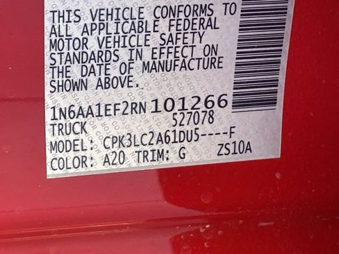 Used 2024 Nissan Titan SV w/ SV Convenience Package image 35