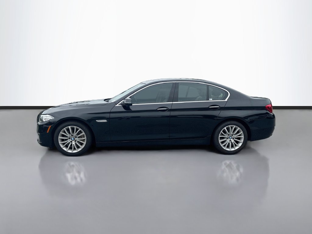 Used 2015 BMW 528i xDrive Sedan AWD/4WD image 6