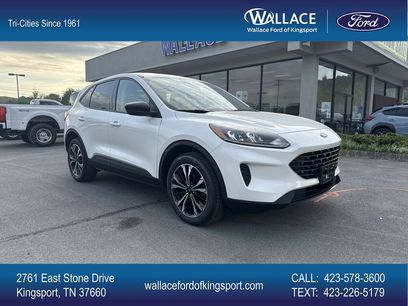 Used 2022 Ford Escape SE w/ SE Sport Appearance Package