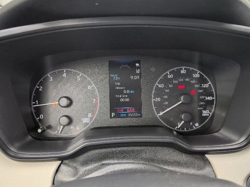 Used 2023 Toyota Corolla LE w/ LE Convenience Package FWD image 21