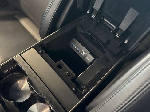 Used 2023 Jaguar F-TYPE R-Dynamic image 26