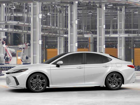 New 2026 Toyota Camry XSE FWD image 3