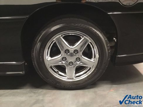 Used 2000 Chevrolet Camaro Z28 w/ Sport Appearance Pkg RWD image 26