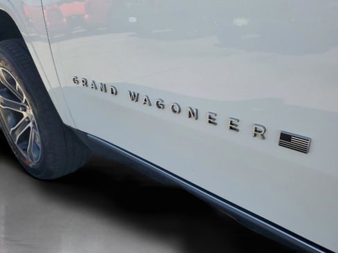 Used 2023 Jeep Grand Wagoneer L 4X4 image 31