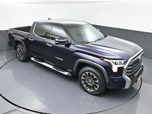 Used 2023 Toyota Tundra Limited AWD/4WD image 36