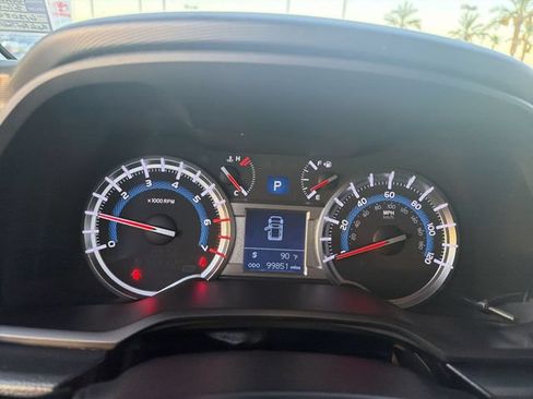 Certified 2019 Toyota 4Runner SR5 Premium AWD/4WD image 12