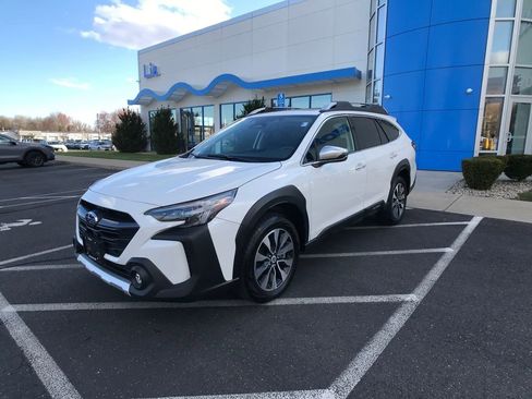 Used 2024 Subaru Outback Touring XT image 4