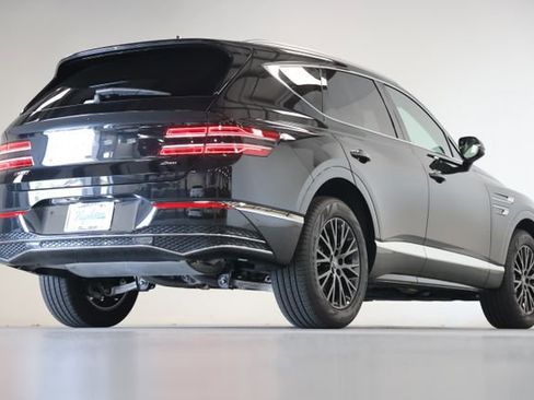 Used 2025 Genesis GV80 2.5T Standard AWD/4WD image 15