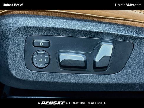 Used 2023 BMW X5 xDrive40i w/ M Sport Package AWD/4WD image 11
