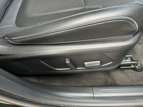 Certified 2023 Hyundai Tucson Limited AWD/4WD image 32