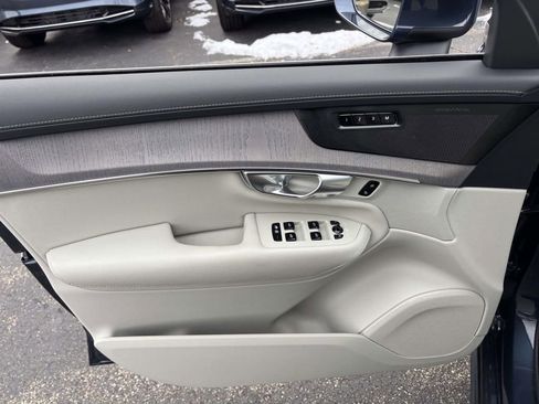 New 2026 Volvo XC90 B6 Ultra w/ Protection Package Premier image 11