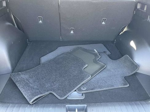 Certified 2025 Hyundai Tucson SE FWD image 15