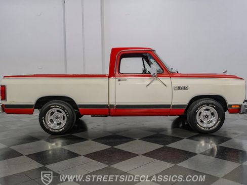Used 1987 Dodge D/W Truck 150 image 14