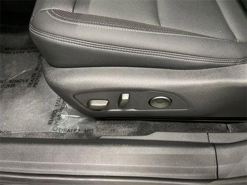 Certified 2025 Chevrolet Blazer EV LT w/ Super Cruise Package image 22