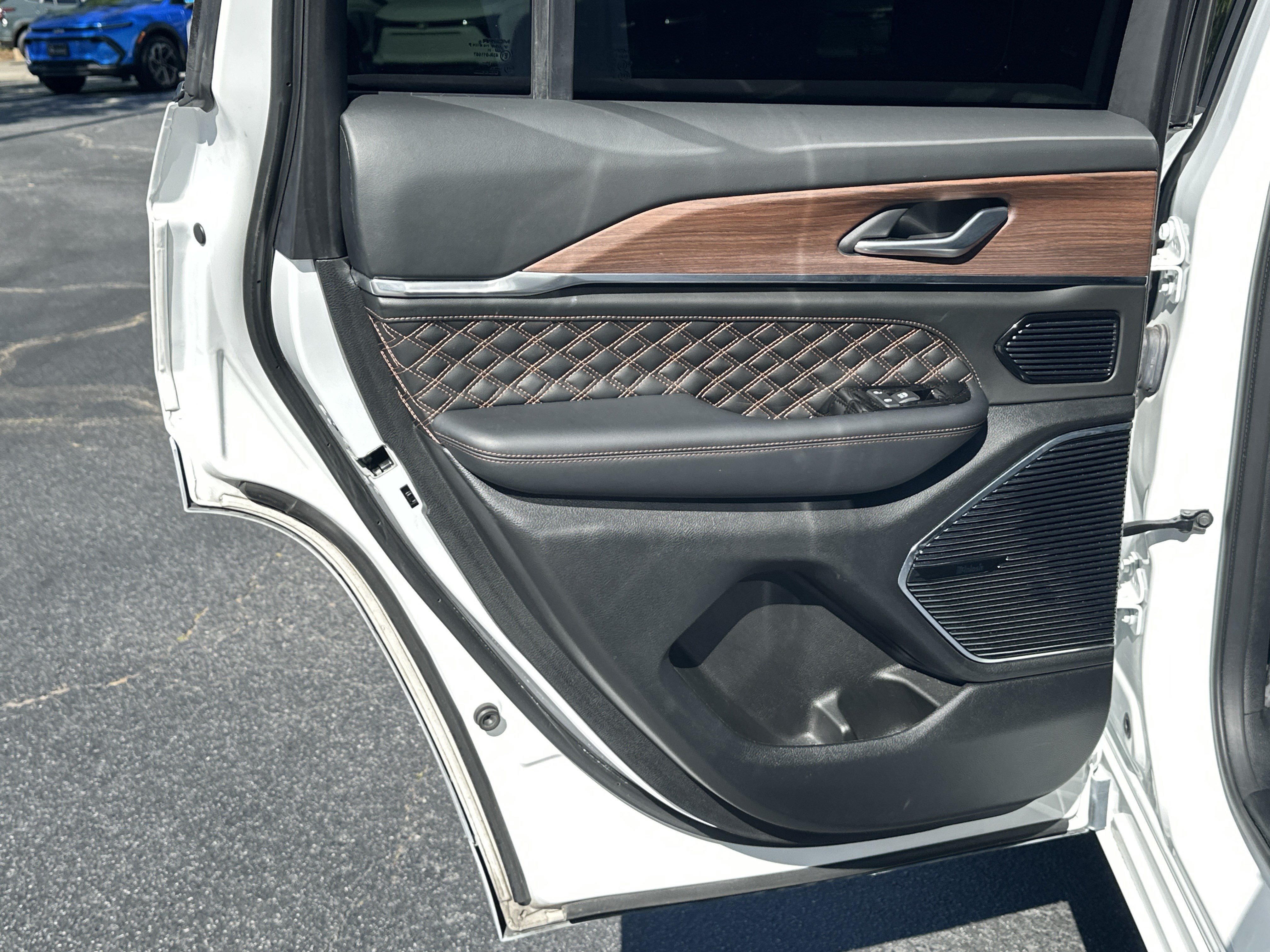 Used 2022 Jeep Grand Cherokee Summit w/ Adv Protech Group IV RWD image 20