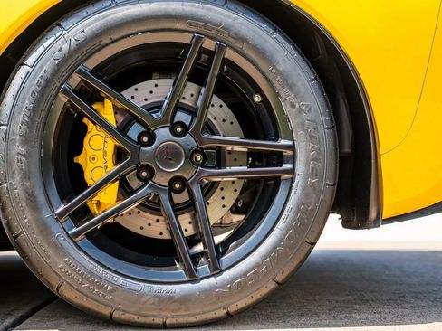 Used 2006 Chevrolet Corvette Z06 w/ Preferred Equipment Group image 43