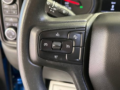 Used 2022 Chevrolet Silverado 1500 Custom Trail Boss image 25