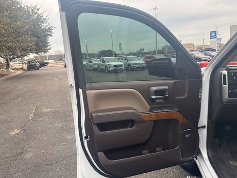 Used 2017 GMC Sierra 1500 SLT image 9