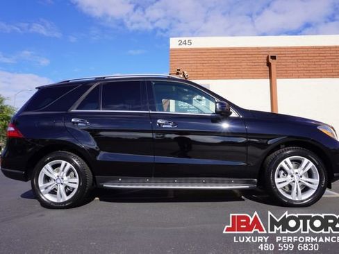 Used 2014 Mercedes-Benz ML 350 ML Class 350 SUV Rear DVD image 44