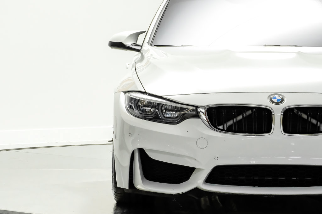 Used 2018 BMW M3 RWD image 43