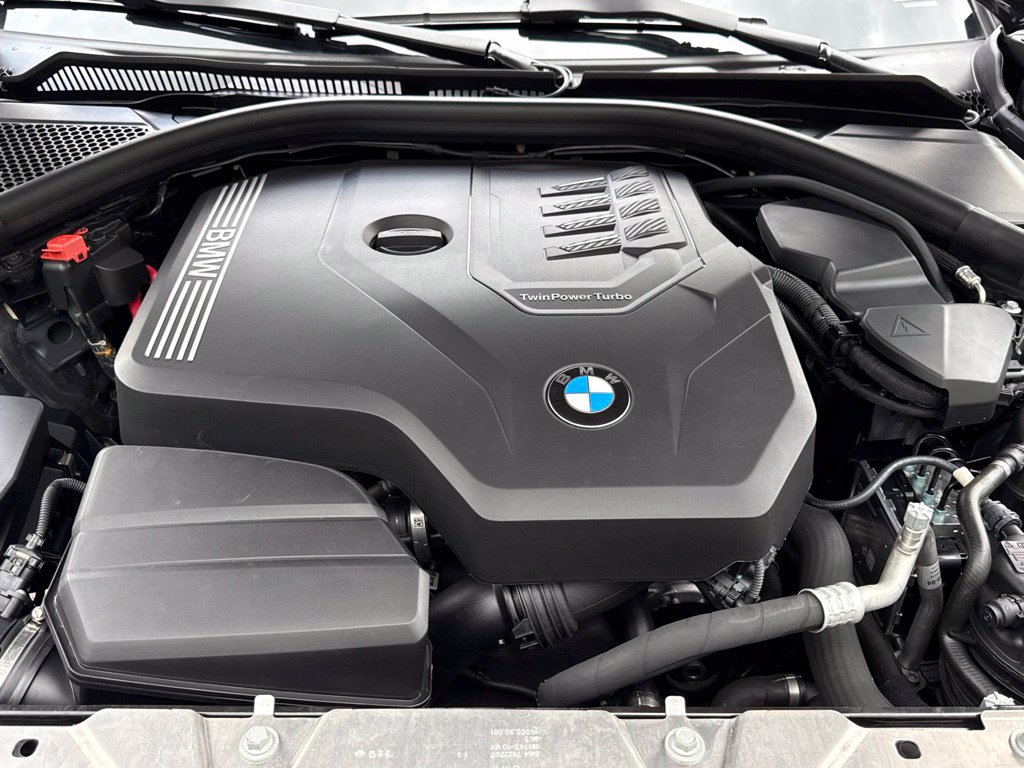 Used 2024 BMW 330i Sedan w/ Convenience Package RWD image 32