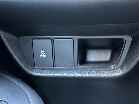 Used 2026 Honda HR-V LX image 30