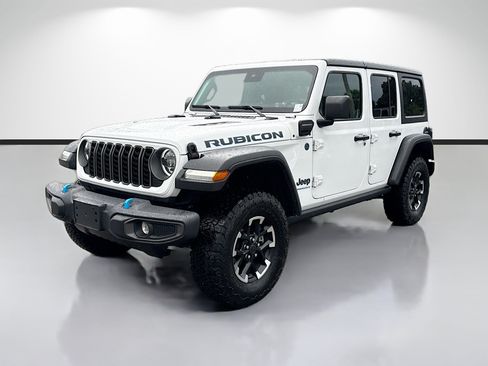 Used 2025 Jeep Wrangler Unlimited Rubicon 4xe w/ Safety Group AWD/4WD image 7