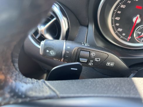 Used 2020 Mercedes-Benz GLA 250 4MATIC image 20
