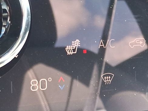 New 2025 GMC Acadia Elevation image 41