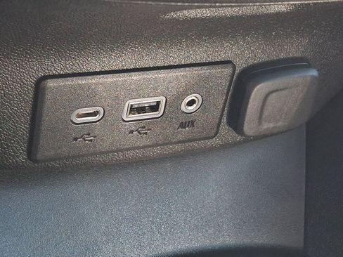 Used 2023 Chevrolet Malibu LS FWD image 25
