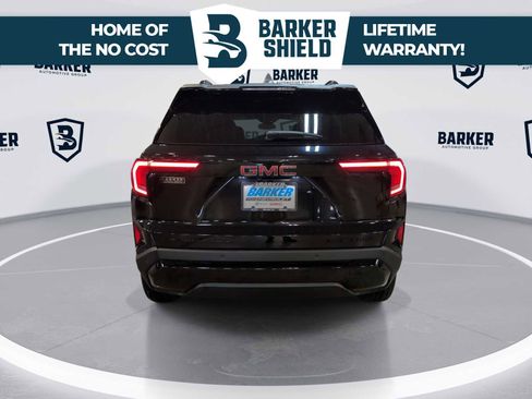 Used 2025 GMC Terrain Elevation w/ Elevation Premium Package AWD/4WD image 8