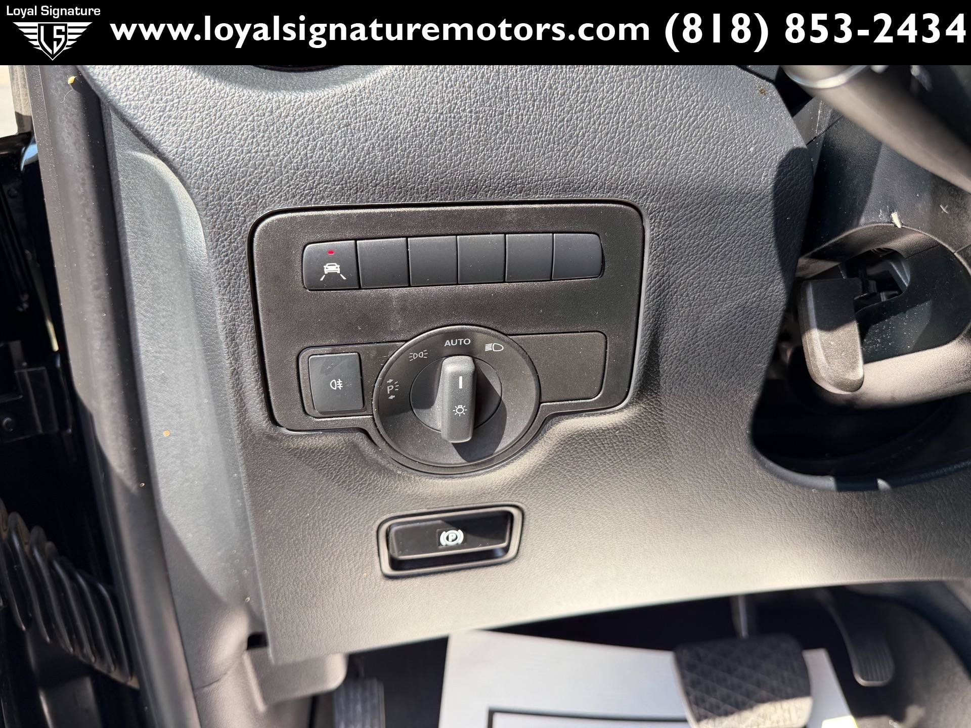 Used 2022 Mercedes-Benz Metris image 28