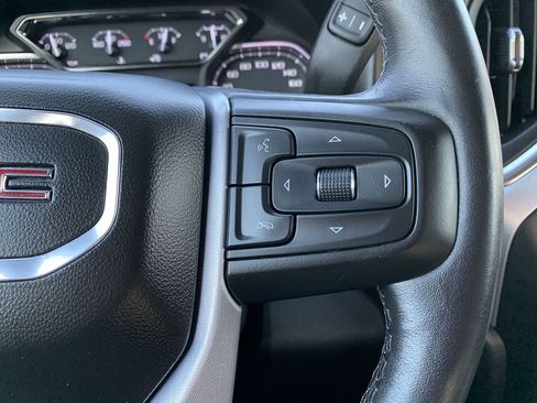 Used 2021 GMC Sierra 1500 Elevation w/ X31 Off-Road Package AWD/4WD image 19
