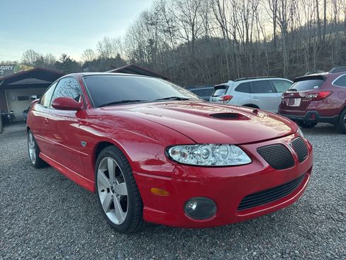 Used 2005 Pontiac GTO image 3