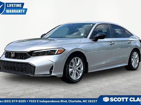 Used 2026 Honda Civic Sport image 3