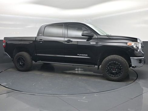 Used 2020 Toyota Tundra SR5 image 1