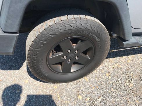 Used 2013 Jeep Wrangler Unlimited Sport AWD/4WD image 26