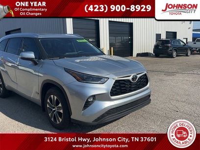 Used 2021 Toyota Highlander XLE