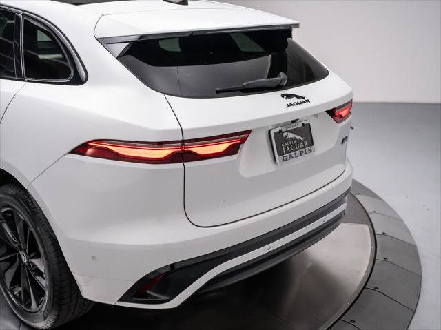 New 2026 Jaguar F-PACE R-Dynamic S AWD/4WD image 30