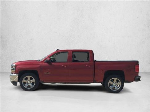 Used 2018 Chevrolet Silverado 1500 LT w/ Texas Edition image 8